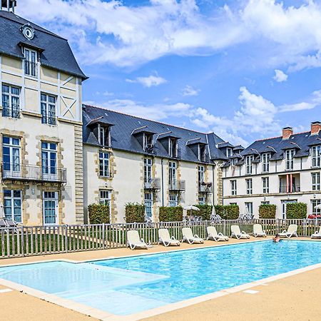 Apartment Le Chateau De Kergonano-13 By Interhome Baden Exterior foto